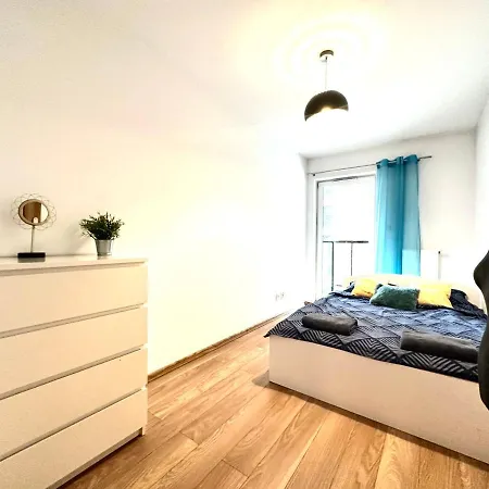 Dmowskiego 19c - Self Check-in 20h Apartament *