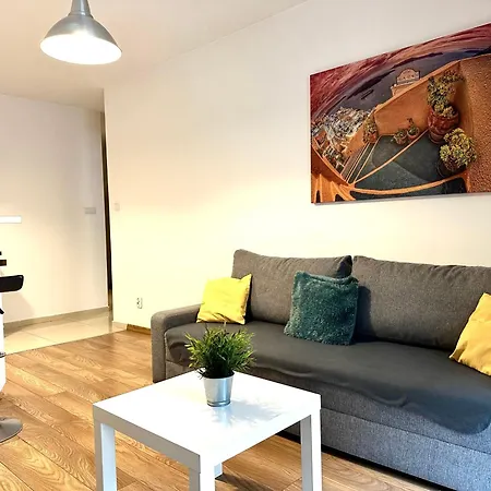 Apartment Dmowskiego 19c - Self Check-in 20h Wroclaw
